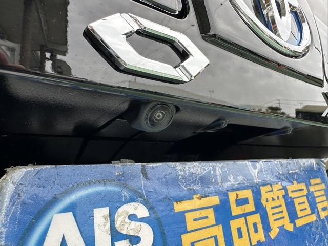 ヴォクシー ハイブリッドＳ－Ｚ　７人乗り　プロジェクター式ＬＥＤヘッドランプ　ユニバーサルステップ　１０．５インチディスプレイオーディオ　ＥＴＣ２．０　ＴＶ＋ＣＤ・ＤＶＤデッキ　両側パワースライドドア　シートヒーター　登録済未使用車（16枚目）