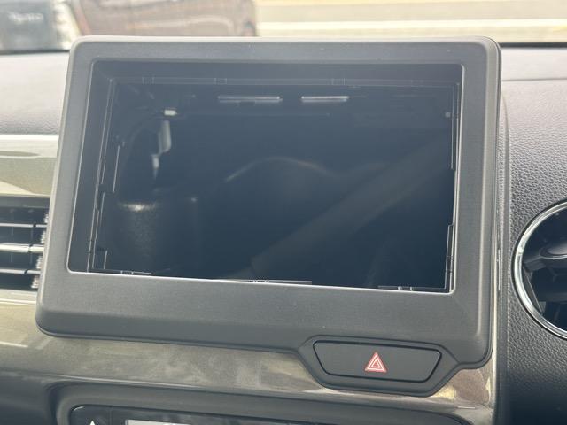 N-WGNカスタム L・ターボ ホンダセンシング LEDヘッドランプ 電子制御パーキングブレーキ オートブレーキホールド機能 液晶メーター 本革巻ステアリング パドルシフト 運転席・助手席シートヒーター バックカメラ 届出済未使用車(16枚目)