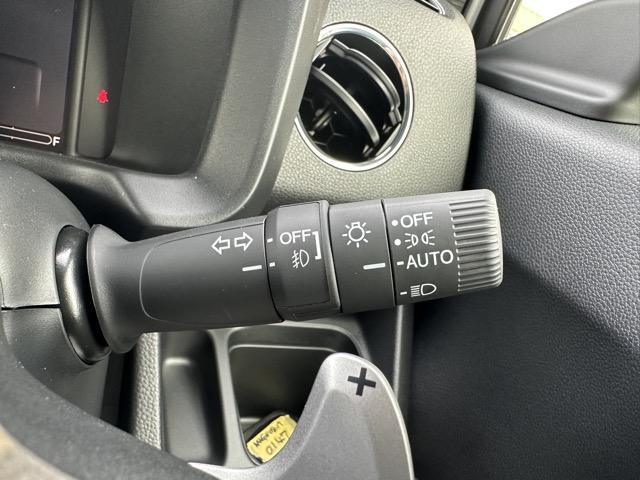 N-WGNカスタム L・ターボ ホンダセンシング LEDヘッドランプ 電子制御パーキングブレーキ オートブレーキホールド機能 液晶メーター 本革巻ステアリング パドルシフト 運転席・助手席シートヒーター バックカメラ 届出済未使用車(21枚目)