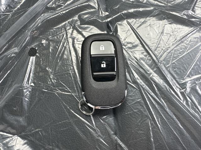 N-WGNカスタム L・ターボ ホンダセンシング LEDヘッドランプ 電子制御パーキングブレーキ オートブレーキホールド機能 液晶メーター 本革巻ステアリング パドルシフト 運転席・助手席シートヒーター バックカメラ 届出済未使用車(24枚目)