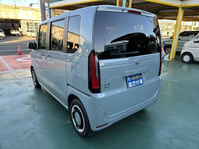 Ｎ－ＢＯＸ ファッションスタイル　ホンダセンシング　ＬＥＤヘッドランプ　パワースライドドア　アダプティブクルーズコントロール　電子制御パーキングブレーキ　オートブレーキホールド機能　ロールサンシェード　液晶メーター　届出済未使用車（5枚目）