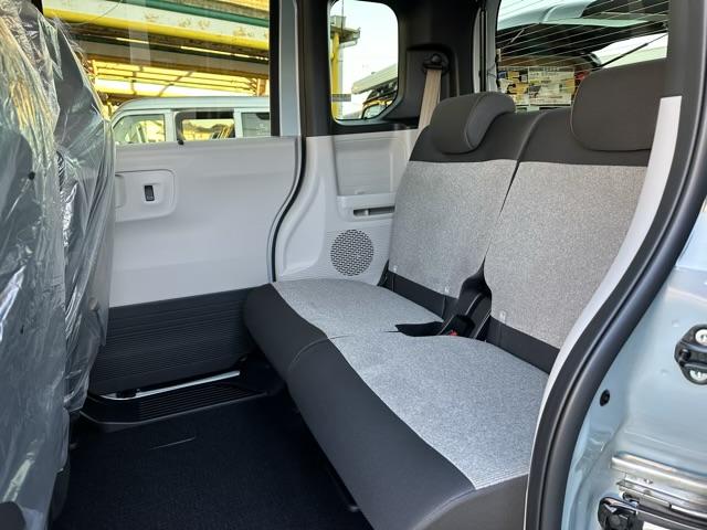 Ｎ－ＢＯＸ ファッションスタイル　ホンダセンシング　ＬＥＤヘッドランプ　パワースライドドア　アダプティブクルーズコントロール　電子制御パーキングブレーキ　オートブレーキホールド機能　ロールサンシェード　液晶メーター　届出済未使用車（7枚目）