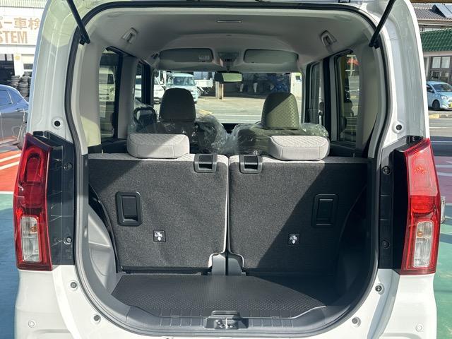 タント X スマートキー LEDヘッドライト 片側パワースライドドア フルオートエアコン シートヒーター ロールサンシェード シートバックテーブル USB充電ソケット 衝突被害軽減ブレーキ 届出済未使用車(13枚目)