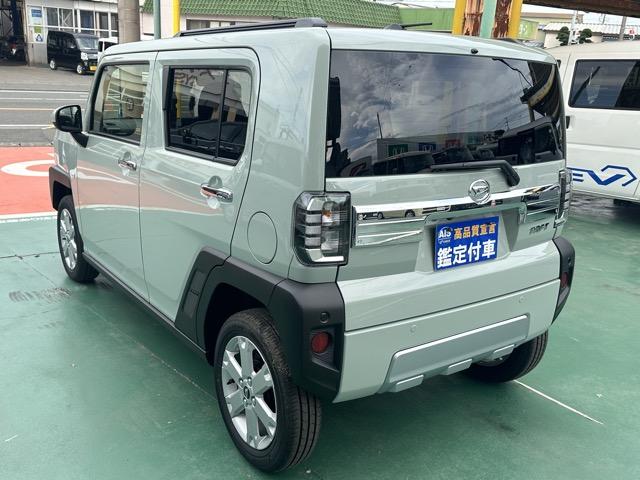 タフト G クロムベンチャー 特別仕様車 9インチスマホ連携ディスプレイオーディオ スマートアシスト LEDヘッドランプ スカイフィールトップ 運転席・助手席シートヒーター 電動パーキングブレーキ バックモニター 届出済未使用車(5枚目)