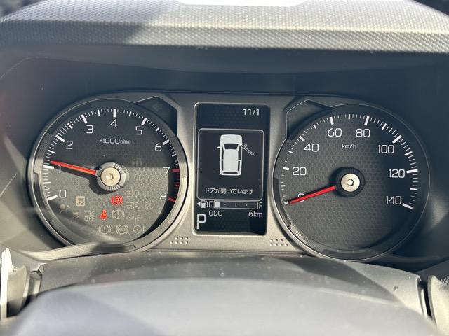 タフト Gターボ ダーククロムベンチャー 特別仕様車 9インチスマホ連携ディスプレイオーディオ スマートアシスト LEDヘッドランプ スカイフィールトップ 運転席・助手席シートヒーター 電動パーキングブレーキ バックモニター 届出済未使用車(25枚目)