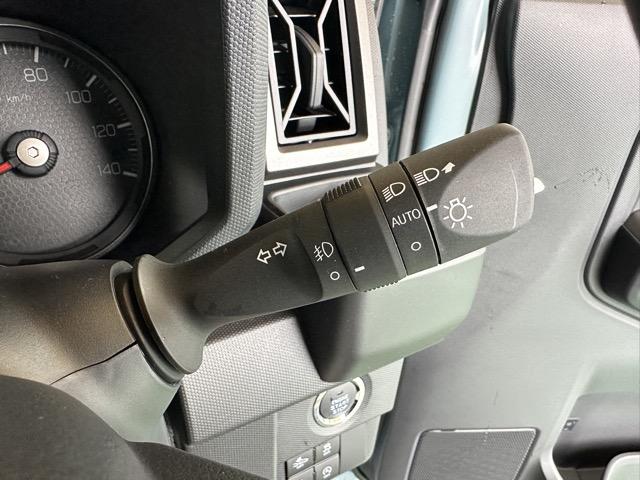 タフト G クロムベンチャー 特別仕様車 9インチスマホ連携ディスプレイオーディオ スマートアシスト LEDヘッドランプ スカイフィールトップ 運転席・助手席シートヒーター 電動パーキングブレーキ バックモニター 届出済未使用車(17枚目)