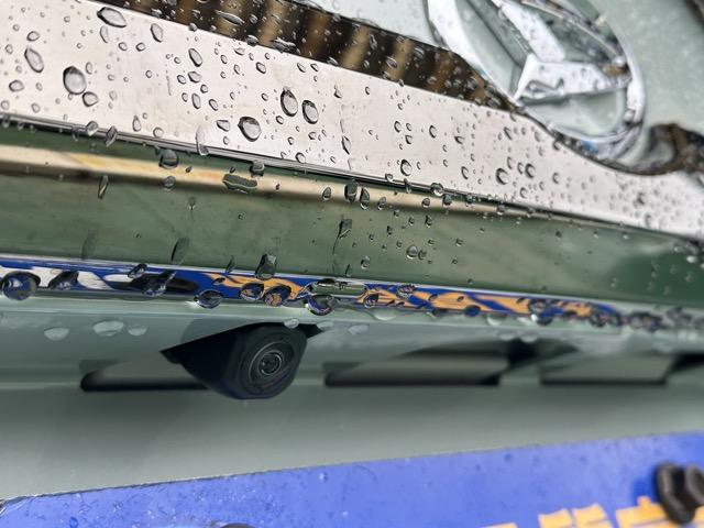 タフト G ダーククロムベンチャー 特別仕様車 9インチスマホ連携ディスプレイオーディオ スマートアシスト LEDヘッドランプ スカイフィールトップ 運転席・助手席シートヒーター 電動パーキングブレーキ バックモニター 届出済未使用車(10枚目)