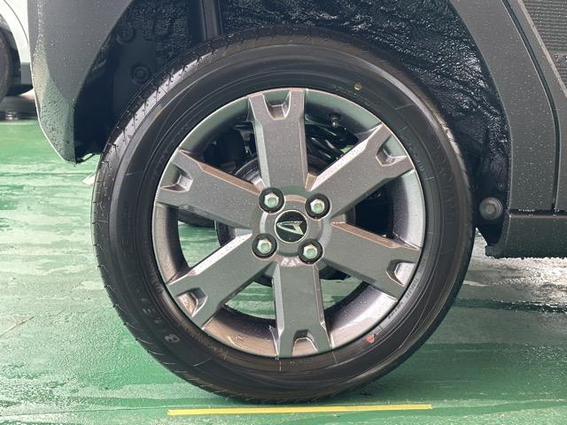 タフト G ダーククロムベンチャー 特別仕様車 9インチスマホ連携ディスプレイオーディオ スマートアシスト LEDヘッドランプ スカイフィールトップ 運転席・助手席シートヒーター 電動パーキングブレーキ バックモニター 届出済未使用車(15枚目)