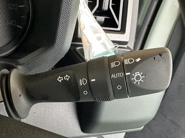 タフト G ダーククロムベンチャー 特別仕様車 9インチスマホ連携ディスプレイオーディオ スマートアシスト LEDヘッドランプ スカイフィールトップ 運転席・助手席シートヒーター 電動パーキングブレーキ バックモニター 届出済未使用車(21枚目)