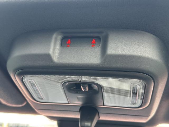 タフト G ダーククロムベンチャー 特別仕様車 9インチスマホ連携ディスプレイオーディオ スマートアシスト LEDヘッドランプ スカイフィールトップ 運転席・助手席シートヒーター 電動パーキングブレーキ バックモニター 届出済未使用車(27枚目)