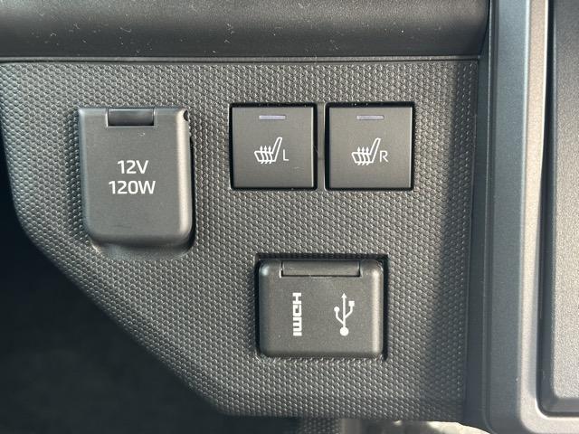 タフト Gターボ クロムベンチャー 特別仕様車 9インチスマホ連携ディスプレイオーディオ スマートアシスト LEDヘッドランプ スカイフィールトップ 運転席・助手席シートヒーター 電動パーキングブレーキ バックモニター 届出済未使用車(19枚目)