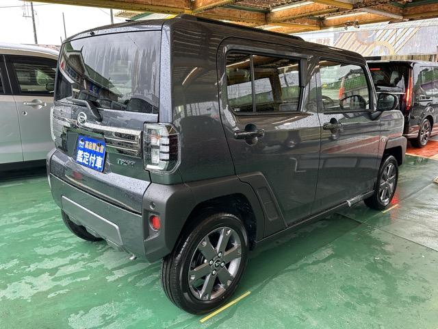 タフト G ダーククロムベンチャー 特別仕様車 9インチスマホ連携ディスプレイオーディオ スマートアシスト LEDヘッドランプ スカイフィールトップ 運転席・助手席シートヒーター 電動パーキングブレーキ バックモニター 届出済未使用車(14枚目)