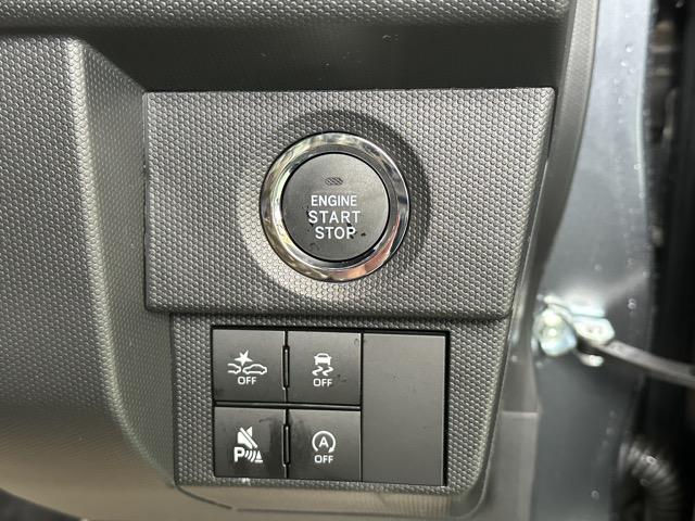 タフト G ダーククロムベンチャー 特別仕様車 9インチスマホ連携ディスプレイオーディオ スマートアシスト LEDヘッドランプ スカイフィールトップ 運転席・助手席シートヒーター 電動パーキングブレーキ バックモニター 届出済未使用車(17枚目)