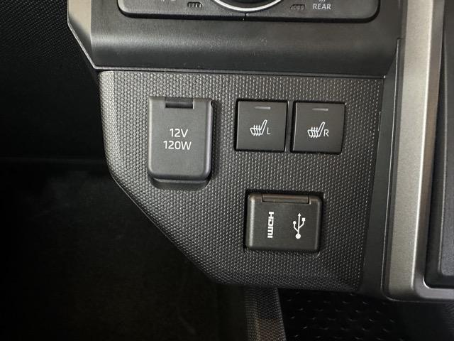 タフト G ダーククロムベンチャー 特別仕様車 9インチスマホ連携ディスプレイオーディオ スマートアシスト LEDヘッドランプ スカイフィールトップ 運転席・助手席シートヒーター 電動パーキングブレーキ バックモニター 届出済未使用車(20枚目)