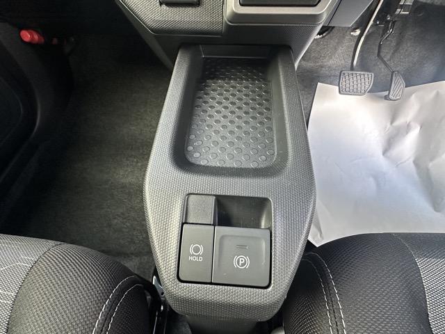 タフト Gターボ クロムベンチャー 特別仕様車 9インチスマホ連携ディスプレイオーディオ スマートアシスト LEDヘッドランプ スカイフィールトップ 運転席・助手席シートヒーター 電動パーキングブレーキ バックモニター 届出済未使用車(21枚目)