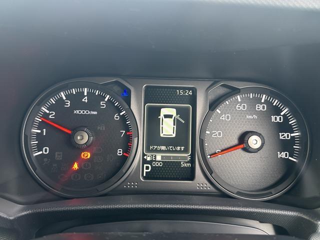 タフト Gターボ クロムベンチャー 特別仕様車 9インチスマホ連携ディスプレイオーディオ スマートアシスト LEDヘッドランプ スカイフィールトップ 運転席・助手席シートヒーター 電動パーキングブレーキ バックモニター 届出済未使用車(27枚目)