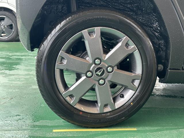 タフト G ダーククロムベンチャー 特別仕様車 9インチスマホ連携ディスプレイオーディオ スマートアシスト LEDヘッドランプ スカイフィールトップ 運転席・助手席シートヒーター 電動パーキングブレーキ バックモニター 届出済未使用車(15枚目)