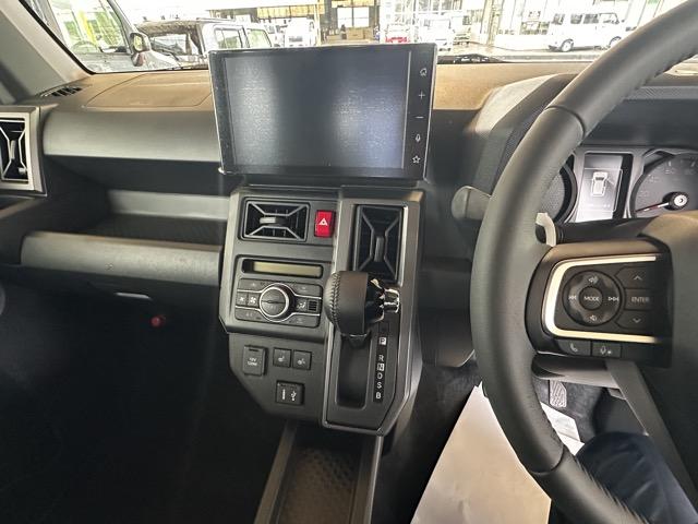 タフト G ダーククロムベンチャー 特別仕様車 9インチスマホ連携ディスプレイオーディオ スマートアシスト LEDヘッドランプ スカイフィールトップ 運転席・助手席シートヒーター 電動パーキングブレーキ バックモニター 届出済未使用車(17枚目)