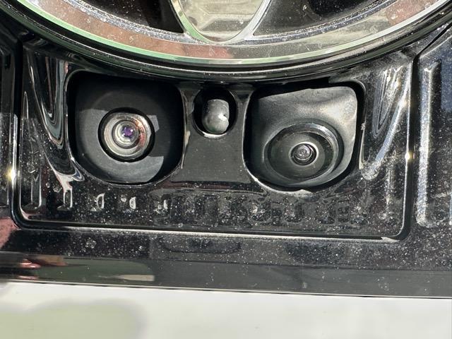 クラウンクロスオーバー Ｇアドバンスド・レザーパッケージ　純正ディスプレイオーディオ　パノラマカメラ　ＥＴＣ　シートヒーター＆ベンチレーション　パワーシート　パワーバックドア　スマートキー　ＬＥＤヘッドライト　オートエアコン　革巻ハンドル　ＡＣ１００Ｖ電源（13枚目）