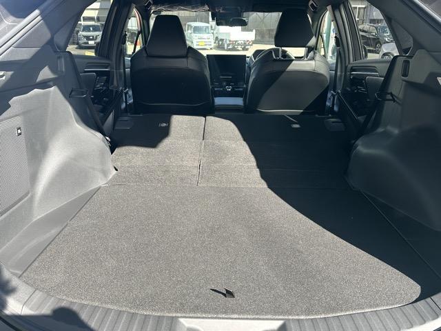 bZ4X Z 純正ナビゲーション パノラマカメラ ETC デジタルインナーミラー JBLスピーカー シートヒーター&ベンチレーション パワーシート パワーバックドア オートクルーズコントロール 革巻きハンドル(13枚目)