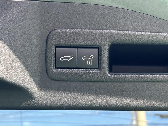 bZ4X Z 純正ナビゲーション パノラマカメラ ETC デジタルインナーミラー JBLスピーカー シートヒーター&ベンチレーション パワーシート パワーバックドア オートクルーズコントロール 革巻きハンドル(14枚目)