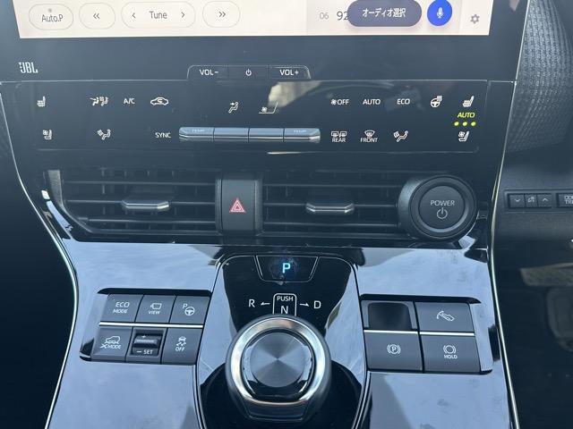 bZ4X Z 純正ナビゲーション パノラマカメラ ETC デジタルインナーミラー JBLスピーカー シートヒーター&ベンチレーション パワーシート パワーバックドア オートクルーズコントロール 革巻きハンドル(21枚目)