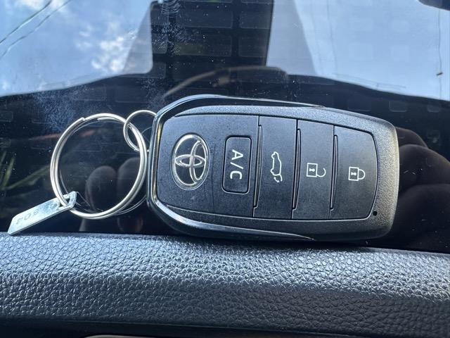 bZ4X Z 純正ナビゲーション パノラマカメラ ETC デジタルインナーミラー JBLスピーカー シートヒーター&ベンチレーション パワーシート パワーバックドア オートクルーズコントロール 革巻きハンドル(28枚目)