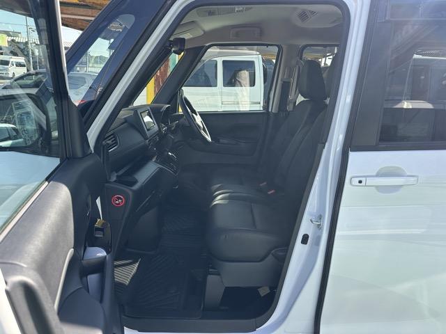 ルークス ハイウェイスター　Ｇターボプロパイロットエディション　社外ナビゲーション　アラウンドビューモニター　スマートキー　ＬＥＤヘッドライト　両側パワースライドドア　プロパイロット　フルオートエアコン　ロールサンシェード　シートバックテーブル　サーキュレーター（6枚目）