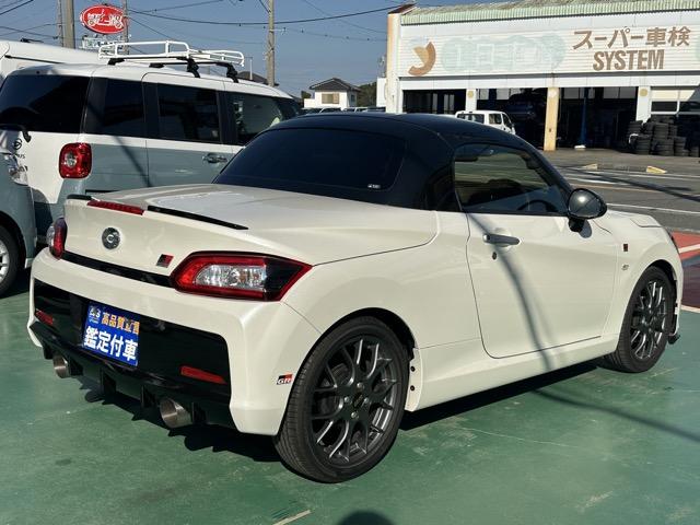 コペン ＧＲ　スポーツ　ＣＶＴ　社外マフラー　車高調　純正ナビゲーション　バックカメラ　スマートキー　ＬＥＤヘッドライト　フルオートエアコン　シートヒーター　ＲＥＣＡＲＯシート　ＢＢＳホイール　ＭＯＭＯハンドル　フォグランプ（14枚目）