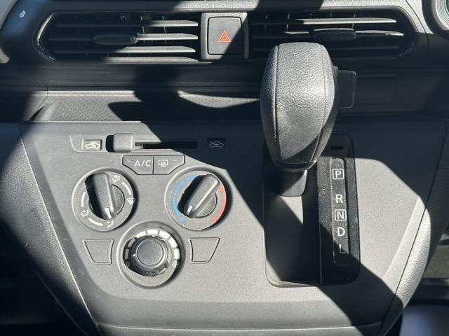 デイズ Ｂ　社外オーディオ　キーレス　電動格納ドアミラー　前後パワーウィンドー　ベンチシート　アイドリングストップ　オートライト　衝突被害軽減ブレーキ　エアコン　パワステ（16枚目）