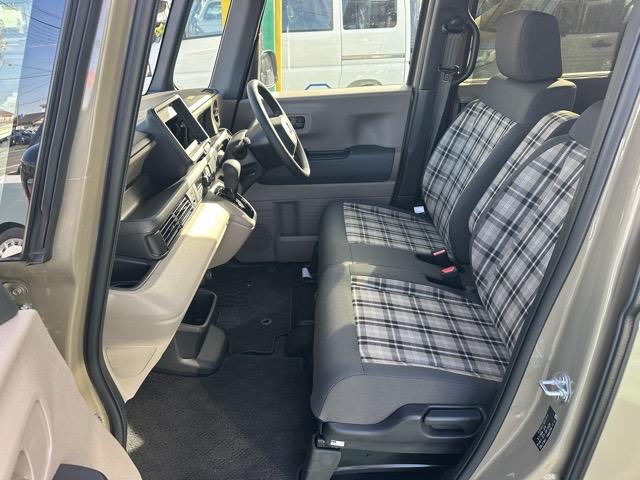 Ｎ－ＢＯＸジョイ ベースグレード　スマートキー　ＬＥＤヘッドライト　片側パワースライドドア　フルオートエアコン　シートヒーター　ＵＳＢ充電ソケット　ロールサンシェード　オートクルーズコントロール　衝突被害軽減ブレーキ　オートライト（6枚目）