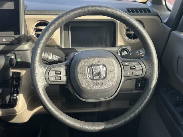 Ｎ－ＢＯＸジョイ ベースグレード　スマートキー　ＬＥＤヘッドライト　片側パワースライドドア　フルオートエアコン　シートヒーター　ＵＳＢ充電ソケット　ロールサンシェード　オートクルーズコントロール　衝突被害軽減ブレーキ　オートライト（11枚目）