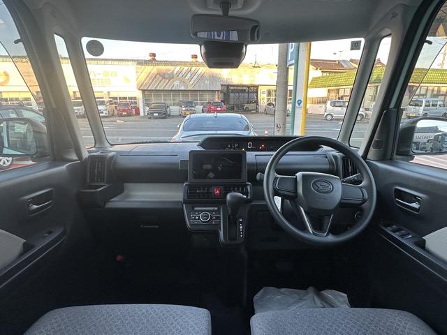 タント Ｌ　スマートキー　ＬＥＤヘッドライト　両側スライドドア　フルオートエアコン　電動格納ドアミラー　前後パワーウィンドー　衝突被害軽減ブレーキ　クリアランスソナー　アイドリングストップ　オートライト（8枚目）