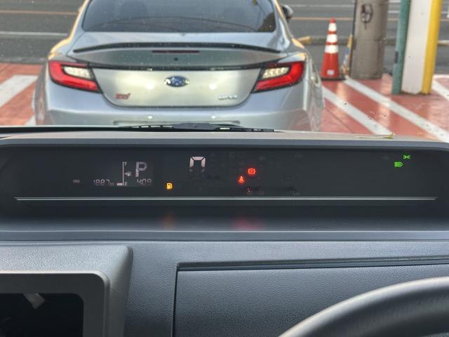 タント Ｌ　スマートキー　ＬＥＤヘッドライト　両側スライドドア　フルオートエアコン　電動格納ドアミラー　前後パワーウィンドー　衝突被害軽減ブレーキ　クリアランスソナー　アイドリングストップ　オートライト（20枚目）