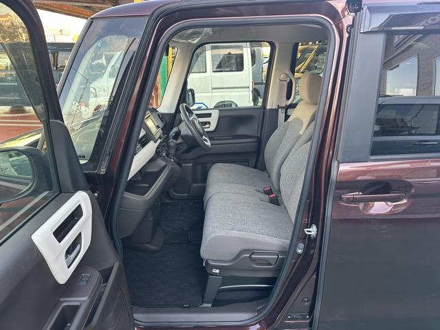 N-BOX L ディスプレイオーディオ バックカメラ スマートキー LEDヘッドライト 片側パワースライドドア フルオートエアコン シートヒーター ロールサンシェード シートバックテーブル 衝突被害軽減ブレーキ(6枚目)