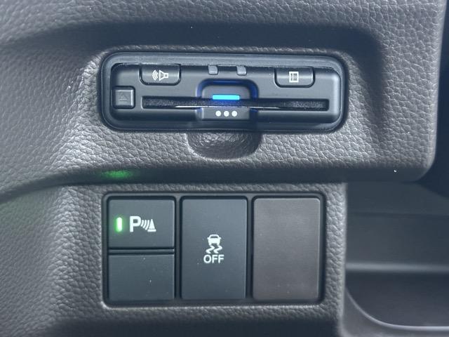 N-BOX L ディスプレイオーディオ バックカメラ スマートキー LEDヘッドライト 片側パワースライドドア フルオートエアコン シートヒーター ロールサンシェード シートバックテーブル 衝突被害軽減ブレーキ(21枚目)