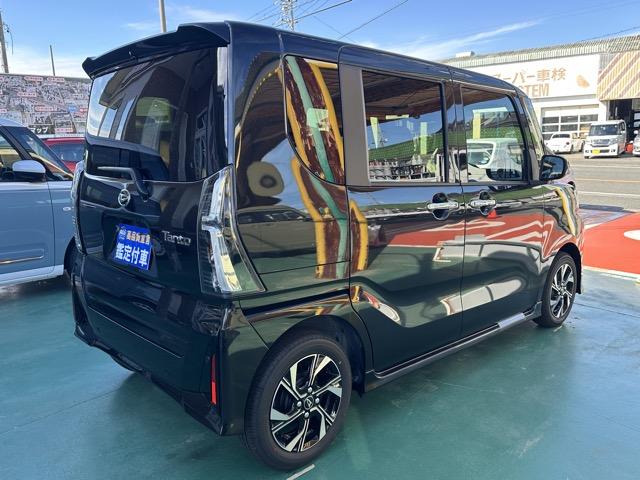 タント カスタムX スマートキー LEDヘッドライト 両側パワースライドドア フルオートエアコン シートヒーター ロールサンシェード シートバックテーブル 電気式パーキングブレーキ フォグランプ 届出済未使用車(15枚目)