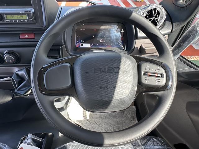 キャンター 全低床強化ダンプ 5MT 3t全低床強化ダンプ バックカメラ付 EZGO サイドガードアシスト スマートキー LEDヘッドライト 電動格納ドアミラー フォグランプ Bluetoothオーディオ ルーフコンソール(8枚目)