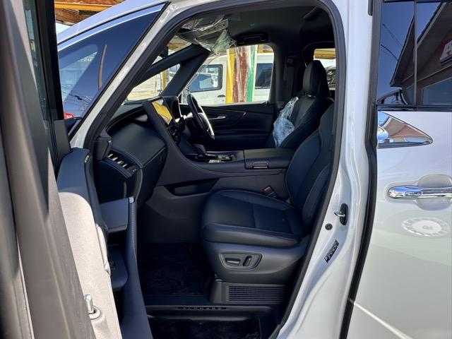 アルファードハイブリッド Ｚ　ユニバーサルステップ　純正ナビゲーション　パノラマカメラ　ＥＴＣ　デジタルインナーミラー　シートヒーター＆ベンチレーション　パワーシート　パワーバックドア　リヤオートエアコン　ＡＣ１００Ｖ電源（6枚目）