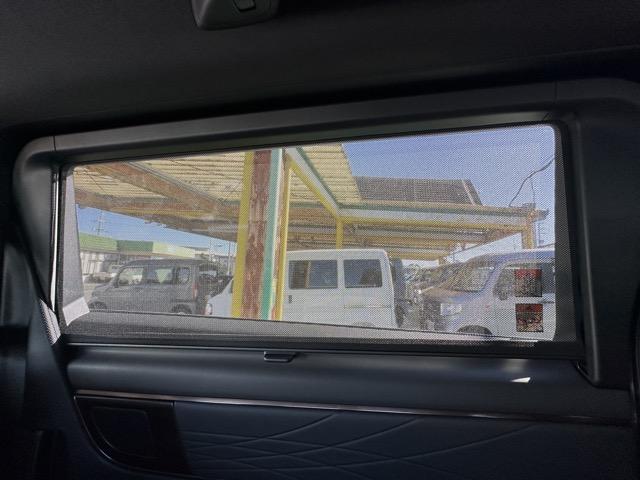 アルファードハイブリッド Ｚ　ユニバーサルステップ　純正ナビゲーション　パノラマカメラ　ＥＴＣ　デジタルインナーミラー　シートヒーター＆ベンチレーション　パワーシート　パワーバックドア　リヤオートエアコン　ＡＣ１００Ｖ電源（15枚目）