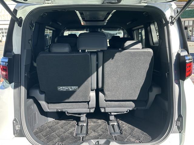 アルファードハイブリッド Ｚ　ユニバーサルステップ　純正ナビゲーション　パノラマカメラ　ＥＴＣ　デジタルインナーミラー　シートヒーター＆ベンチレーション　パワーシート　パワーバックドア　リヤオートエアコン　ＡＣ１００Ｖ電源（21枚目）