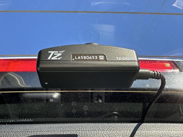 アルファードハイブリッド Ｚ　ユニバーサルステップ　純正ナビゲーション　パノラマカメラ　ＥＴＣ　デジタルインナーミラー　シートヒーター＆ベンチレーション　パワーシート　パワーバックドア　リヤオートエアコン　ＡＣ１００Ｖ電源（25枚目）