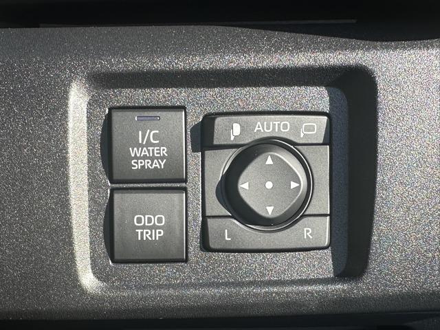 ＧＲヤリス ＲＺ　走行距離３，５００ｋｍ　４ＷＤ　６ＭＴ　セーフティセンス　ディスプレイオーディオ　バックモニター　ＥＴＣ　本革巻ステアリング　インタークーラースプレー　１８インチアルミホイール　スマートキー（17枚目）