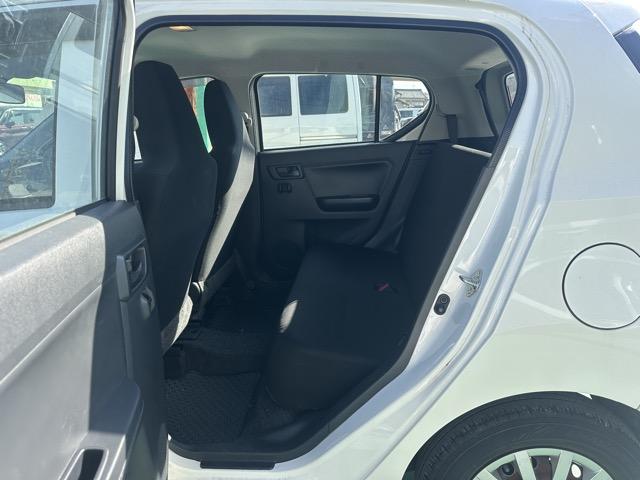 ピクシスエポック Ｌ　純正ＣＤデッキ　キーレス　前後パワーウィンドー　アイドリングストップ　エアコン　パワステ（7枚目）