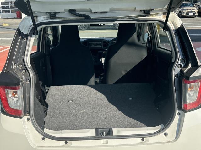 ピクシスエポック Ｌ　純正ＣＤデッキ　キーレス　前後パワーウィンドー　アイドリングストップ　エアコン　パワステ（11枚目）