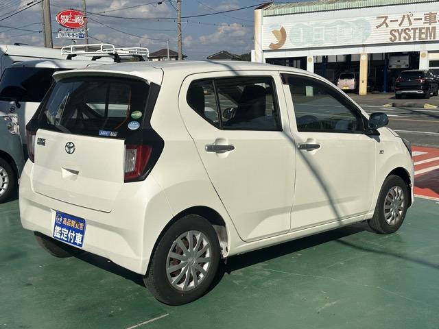 ピクシスエポック Ｌ　純正ＣＤデッキ　キーレス　前後パワーウィンドー　アイドリングストップ　エアコン　パワステ（12枚目）