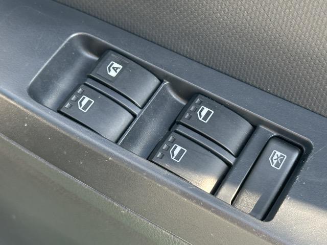 ピクシスエポック Ｌ　純正ＣＤデッキ　キーレス　前後パワーウィンドー　アイドリングストップ　エアコン　パワステ（14枚目）