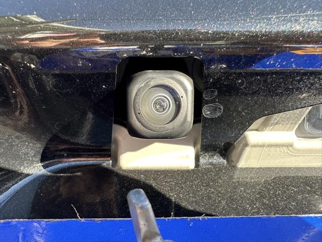 タント ファンクロス　パノラマアップグレードパック　スマートキー　ＬＥＤヘッドライト　両側パワースライドドア　フルオートエアコン　シートヒーター　ロールサンシェード　シートバックテーブル　電気式パーキングブレーキ（14枚目）