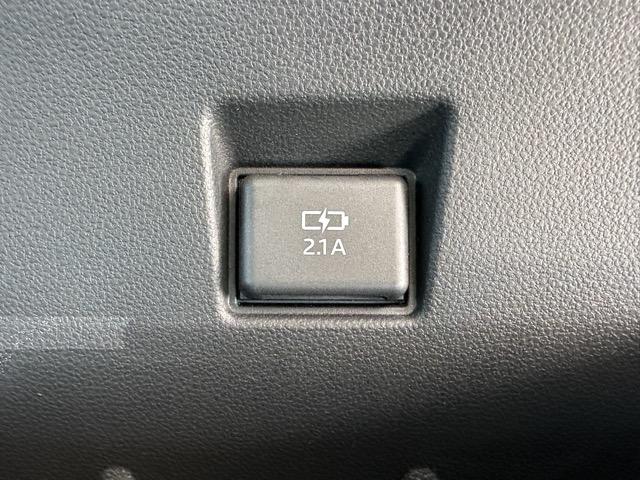 タント ファンクロス　パノラマアップグレードパック　スマートキー　ＬＥＤヘッドライト　両側パワースライドドア　フルオートエアコン　シートヒーター　ロールサンシェード　シートバックテーブル　電気式パーキングブレーキ（17枚目）