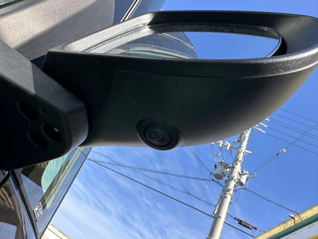 タント ファンクロス　パノラマアップグレードパック　スマートキー　ＬＥＤヘッドライト　両側パワースライドドア　フルオートエアコン　シートヒーター　ロールサンシェード　シートバックテーブル　電気式パーキングブレーキ（20枚目）